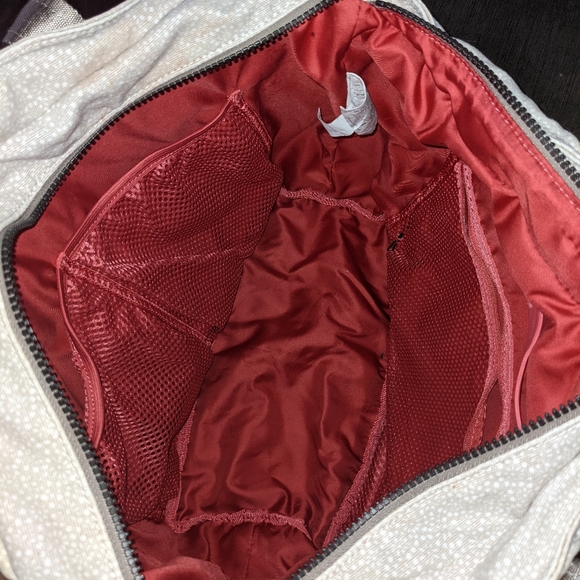 Lululemon yoga / gym bag - Picture 9 of 12